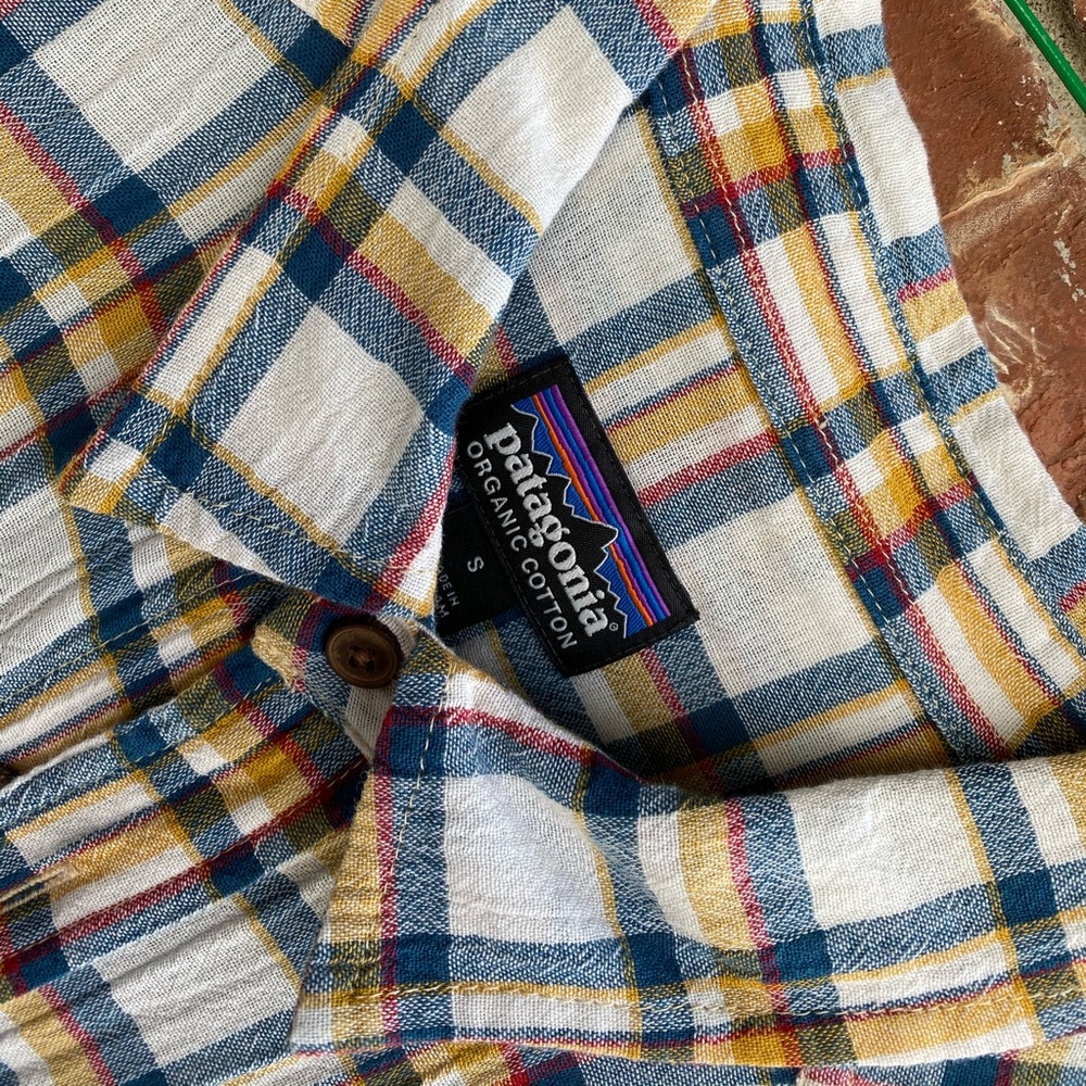 Patagonia Men’s Shirt Size S